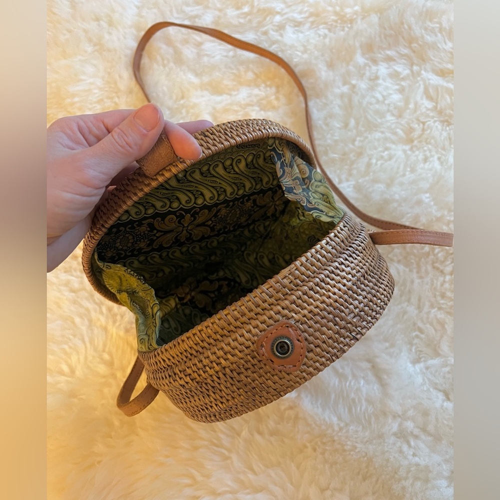 Handwoven Rattan Bag - Picture 3 of 4